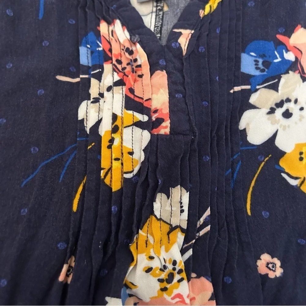 Size 6/7 GIRLS Navy Floral Dress E3